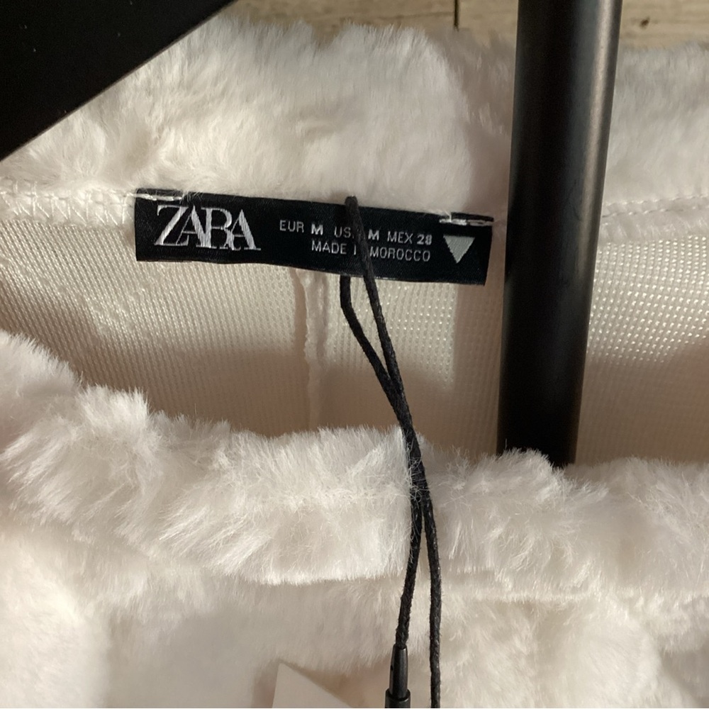 Zara White Teddy crop Top - Picture 2 of 8